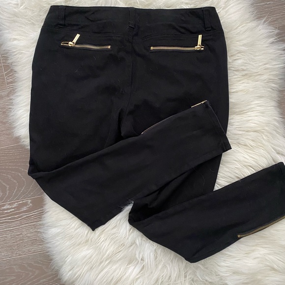 Michael Kors size 10 skinny jeans with gold hardware - Picture 5 of 8
